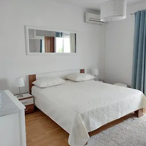apartments-marija-anchor.hotelinzadar.com/
